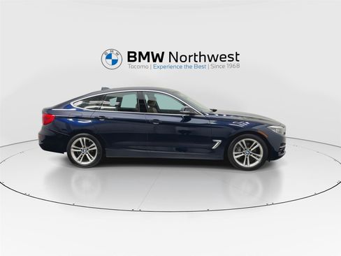 Used 2017 BMW 340i Gran Turismo xDrive image 5