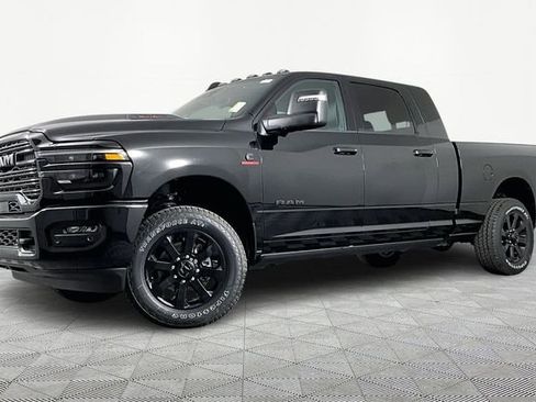 New 2026 RAM 2500 Laramie AWD/4WD image 1