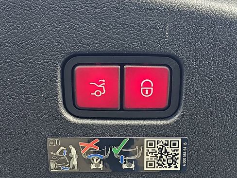 Used 2025 Mercedes-Benz CLE 53 AMG 4MATIC Coupe image 16