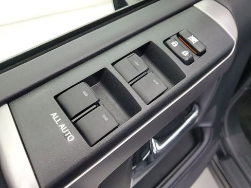 Used 2024 Toyota 4Runner SR5 image 21