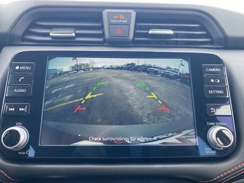 Used 2024 Nissan Versa SR image 35