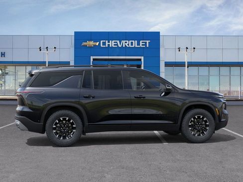 New 2026 Chevrolet Traverse Z71 w/ Driver Confidence Package image 5