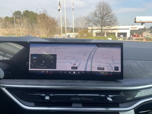 Used 2026 BMW X5 xDrive50e w/ Executive Package image 26