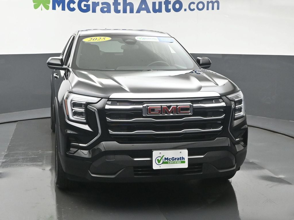 Used 2025 GMC Terrain Elevation AWD/4WD image 5