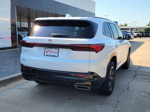 New 2026 Buick Enclave Sport Touring w/ Power Package image 4