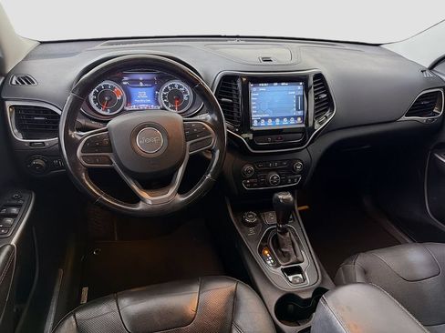 Used 2019 Jeep Cherokee Limited AWD/4WD image 23