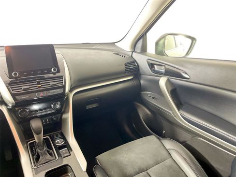 Used 2024 Mitsubishi Eclipse Cross SE AWD/4WD image 24