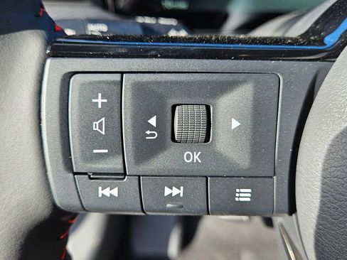 New 2026 Nissan Kicks SR image 26