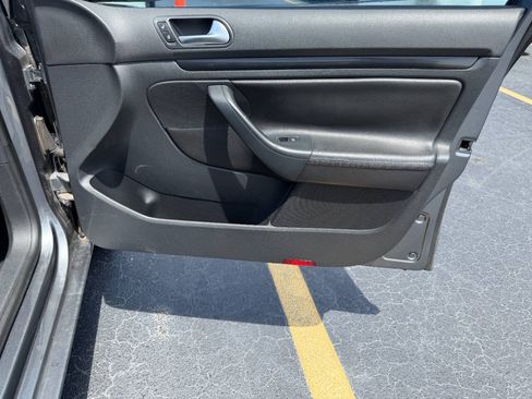 Used 2013 Volkswagen Jetta TDI FWD image 33