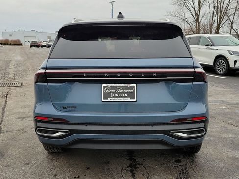 New 2026 Lincoln Nautilus Reserve image 5