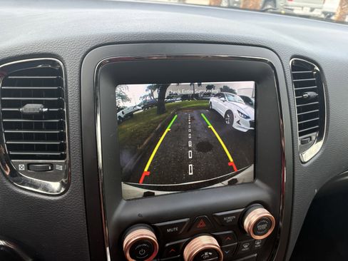 Used 2019 Dodge Durango R/T w/ Technology Group image 12