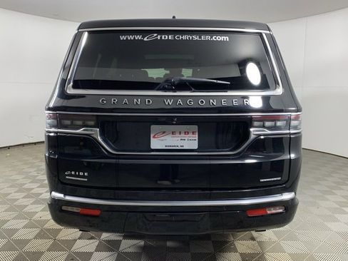 Used 2023 Jeep Grand Wagoneer Series II image 15