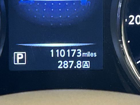 Used 2015 Nissan Rogue SV image 26