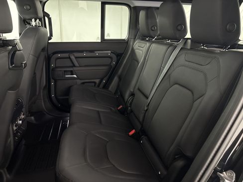 Used 2025 Land Rover Defender 110 S AWD/4WD image 22