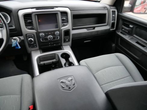 Used 2022 RAM 1500 Express w/ Wheel & Sound Group image 25