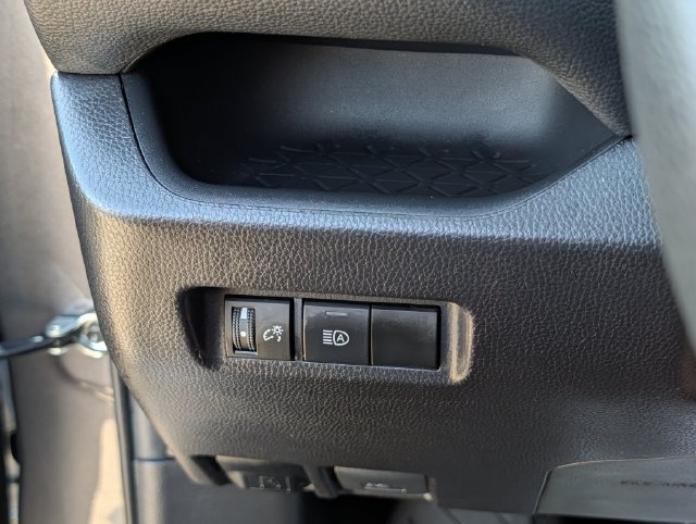 Used 2025 Toyota RAV4 LE FWD image 22
