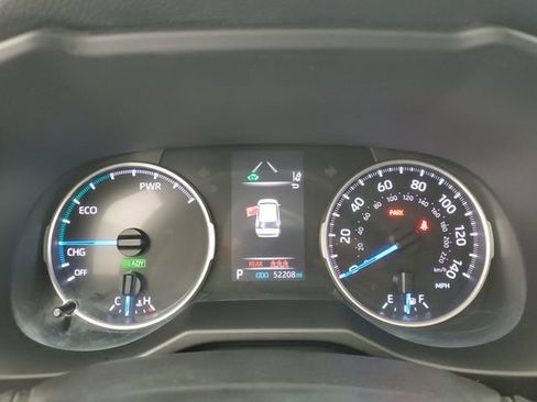 Used 2020 Toyota RAV4 LE w/ All Weather Liner Package AWD/4WD image 25