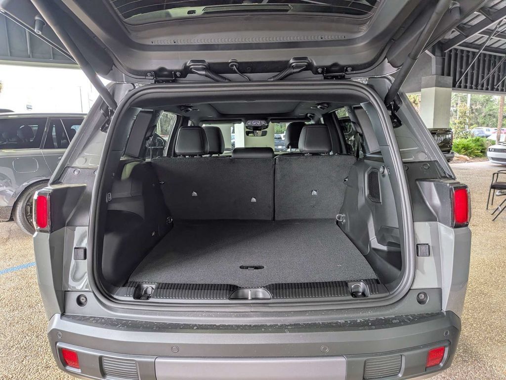 New 2026 Jeep Cherokee Overland AWD/4WD image 10