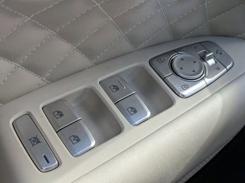 Used 2022 Genesis G70 3.3T w/ Sport Prestige Package image 20