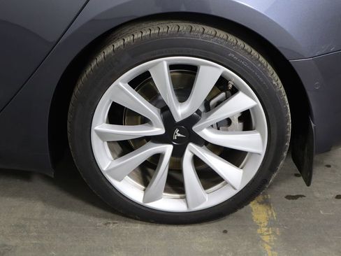 Used 2020 Tesla Model 3 Long Range AWD/4WD image 41