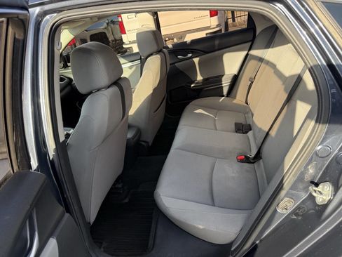 Used 2018 Honda Civic EX image 12