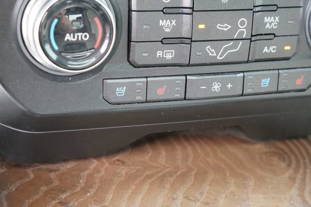 Used 2019 Ford F350 Limited AWD/4WD image 6