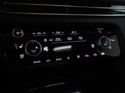 Used 2024 INFINITI QX60 Sensory image 23