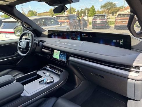 New 2025 Lincoln Navigator Reserve w/ Jet Appearance Package image 19