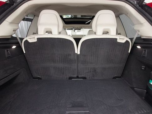 Used 2024 Volvo XC90 T8 Ultimate w/ Protection Package Premier AWD/4WD image 25