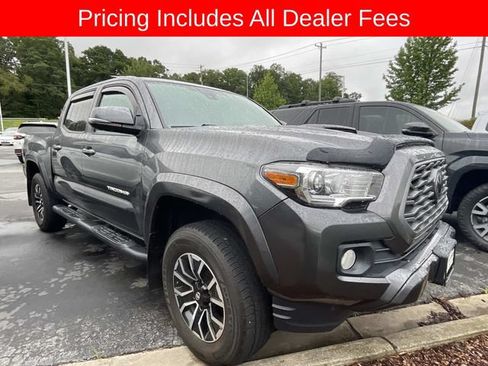 Used 2023 Toyota Tacoma TRD Sport w/ Advanced Technology Package AWD/4WD image 11