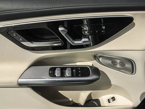 Certified 2026 Mercedes-Benz GLC 300 4MATIC image 14