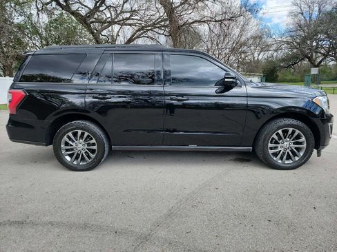 Used 2020 Ford Expedition Limited AWD/4WD image 8