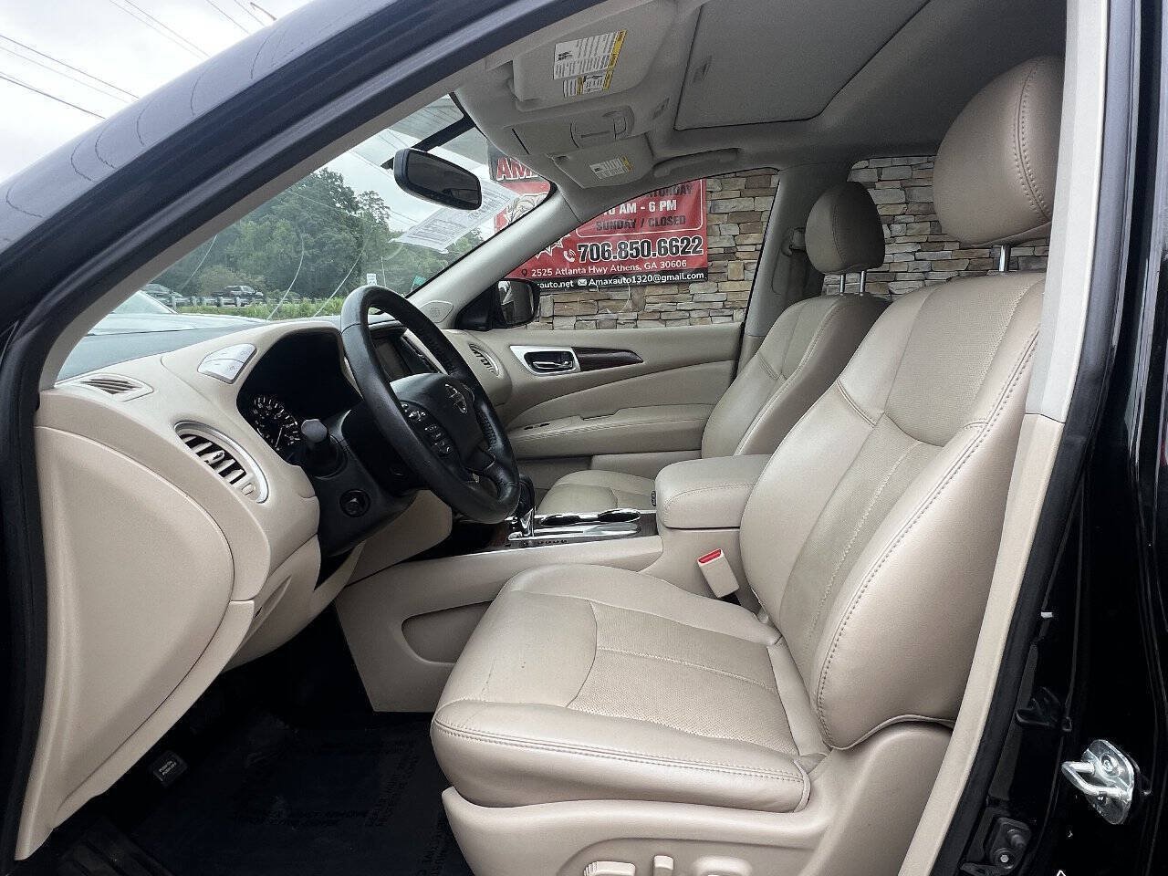 Used 2019 Nissan Pathfinder Platinum w/ Cargo Package FWD image 17