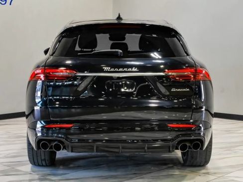 Used 2023 Maserati Grecale GT AWD/4WD image 14