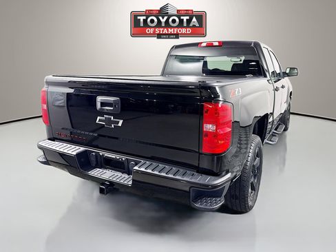 Used 2018 Chevrolet Silverado 1500 LT w/ Redline Edition image 7