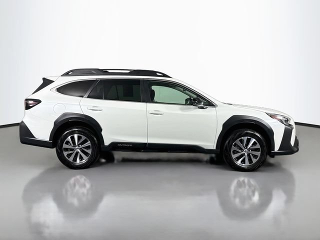 Certified 2025 Subaru Outback Premium AWD/4WD image 9