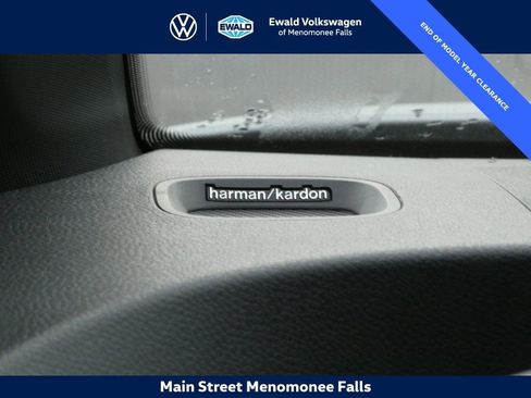 New 2025 Volkswagen ID. Buzz Pro S Plus image 12