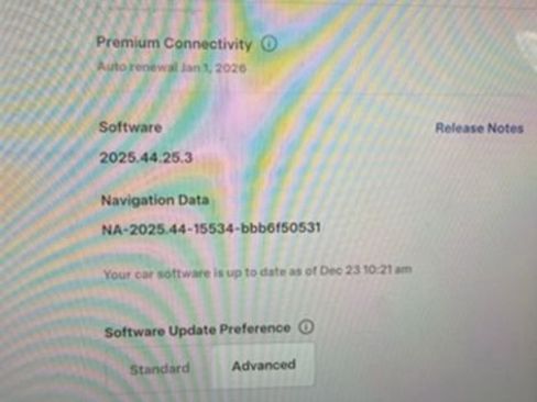 Used 2023 Tesla Model Y Long Range image 7