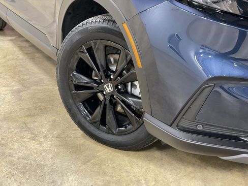 Used 2025 Honda CR-V Sport Touring image 11