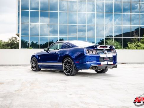 Used 2013 Ford Mustang Shelby GT500 RWD image 41