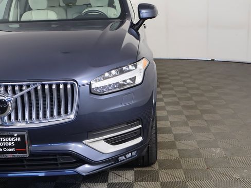 Used 2024 Volvo XC90 B6 Plus w/ Protection Package Premier image 17