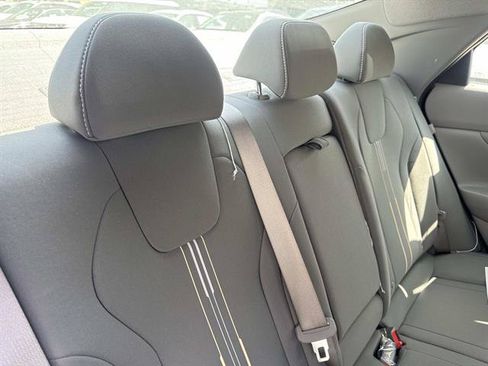 New 2026 Hyundai Elantra SEL Sport FWD image 23