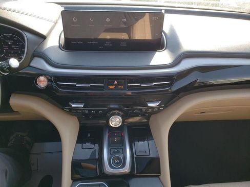 Certified 2024 Acura MDX SH-AWD w/ Technology Package image 27