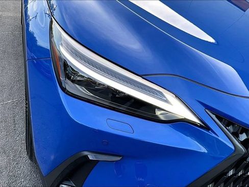 Certified 2025 Lexus NX 350h AWD w/ Rear Seat Package image 32