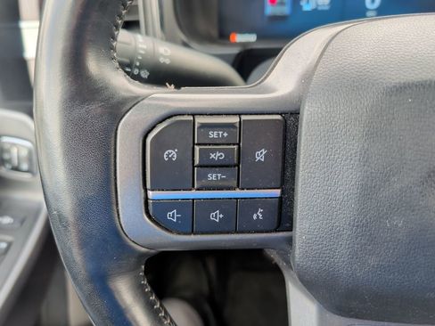 Used 2024 Ford F250 Lariat image 11