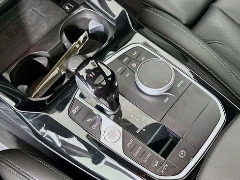 Used 2024 BMW X3 xDrive30i image 18