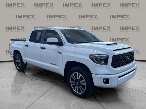 Used 2020 Toyota Tundra SR5 image 7