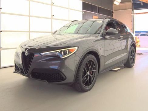 Used 2019 Alfa Romeo Stelvio Ti Sport w/ Quick Order Package 22S Sport image 1