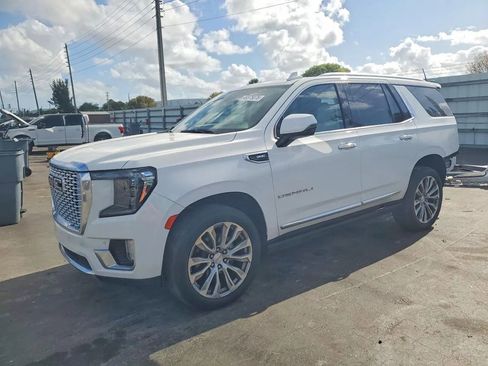 Used 2021 GMC Yukon Denali RWD image 1