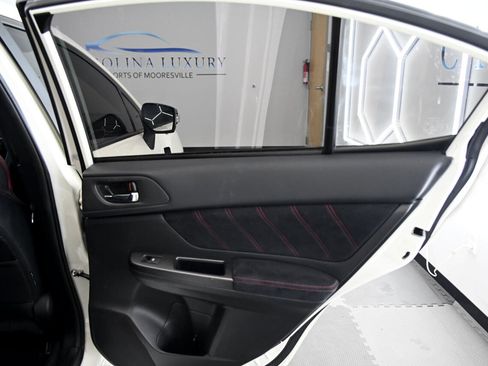 Used 2016 Subaru WRX STI image 38